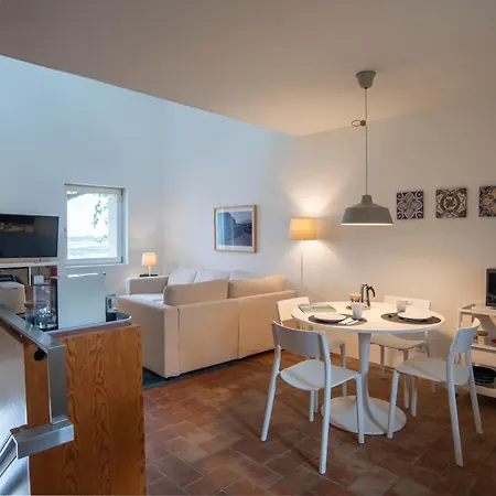 Convent, 2-bedroom, Condo, Pool Appartement Tavira