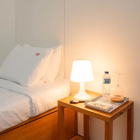 Convent, 2-bedroom, Condo, Pool アパート タヴィラ
