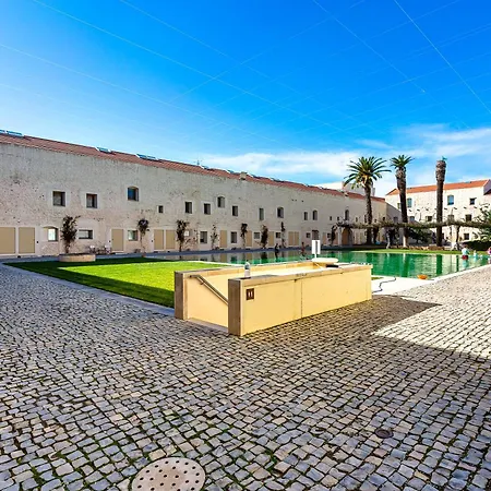Convent, 2-bedroom, Condo, Pool *